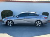 Used 2023 Hyundai Elantra Limited image 3