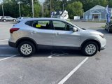Used 2019 Nissan Rogue Sport S image 3