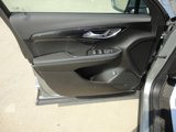 Used 2023 Buick Envision Essence image 3