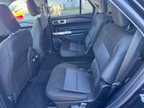 Used 2022 Ford Explorer XLT image 6