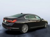Used 2022 BMW 740i image 6