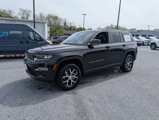 New 2025 Jeep Grand Cherokee Limited image 2