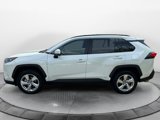 Used 2021 Toyota RAV4 XLE Premium image 4