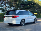 Used 2024 Honda Odyssey EX-L image 3