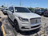 Used 2024 Lincoln Navigator Reserve image 3