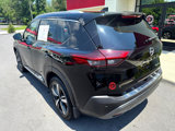 Used 2023 Nissan Rogue SL w/ SL Premium Package image 4