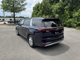 Used 2024 Kia Carnival LX image 5