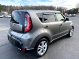 Used 2016 Kia Soul + image 6