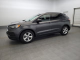 Used 2020 Ford Edge SE image 2