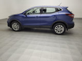 Used 2022 Nissan Rogue Sport S image 3