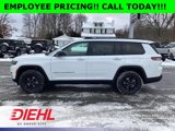 New 2025 Jeep Grand Cherokee L Altitude image 4