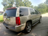 Used 2011 Cadillac Escalade Luxury image 5