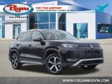 New 2025 Volkswagen Tiguan SE image 1