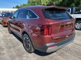 Used 2024 Kia Sorento S w/ Panoramic Sunroof Package image 4