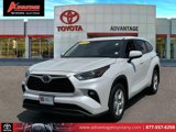 Used 2022 Toyota Highlander LE image 4