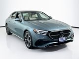 Used 2025 Mercedes-Benz E 350 4MATIC Sedan image 3