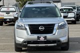 New 2025 Nissan Pathfinder Platinum image 3