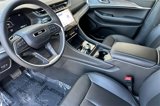 New 2025 Jeep Grand Cherokee Limited w/ Luxury Tech Group II image 2