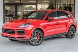 Used 2021 Porsche Cayenne image 2