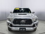 Used 2019 Toyota Tacoma TRD Sport image 2