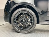 New 2025 Land Rover Range Rover SE image 4