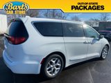 Used 2020 Chrysler Pacifica Limited image 6