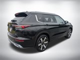 New 2025 Mitsubishi Outlander SEL image 3