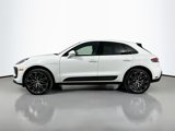 Certified 2025 Porsche Macan image 2