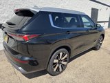 New 2025 Mitsubishi Outlander AWD image 3