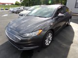 Used 2017 Ford Fusion SE w/ Fusion SE Technology Package image 2