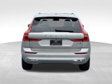 Used 2022 Volvo XC60 B5 Inscription image 4