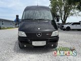 Used 2004 Dodge Sprinter 2500 w/ PWR Convenience Group image 2