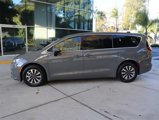 New 2023 Chrysler Pacifica Touring-L image 4