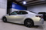 Used 2024 Toyota Camry SE image 2