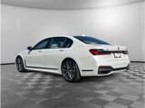 Used 2022 BMW 750i xDrive w/ Executive Package image 3