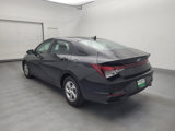 Used 2022 Hyundai Elantra SE image 5