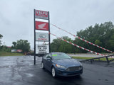 Used 2019 Ford Fusion SE image 2
