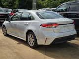 Used 2025 Toyota Corolla LE image 4