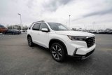 New 2025 Honda Pilot Touring image 5