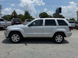 Used 2010 Jeep Grand Cherokee Laredo image 4