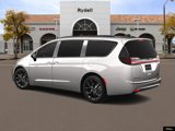 New 2025 Chrysler Pacifica Limited image 4