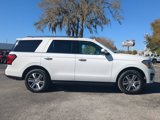 Used 2024 Ford Expedition Limited image 3
