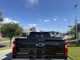 Used 2022 Chevrolet Silverado 2500 Custom w/ Custom Value Package image 4
