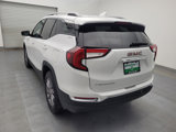 Used 2023 GMC Terrain SLT image 5