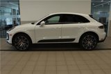 Used 2024 Porsche Macan image 2