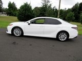 Used 2021 Toyota Camry LE image 5