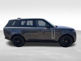 New 2025 Land Rover Range Rover SE image 4