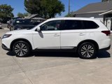 Used 2020 Mitsubishi Outlander SE image 3