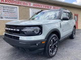 Used 2021 Ford Bronco Sport Outer Banks w/ Outer Banks Package image 2
