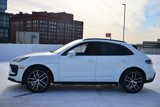 Used 2025 Porsche Macan image 2